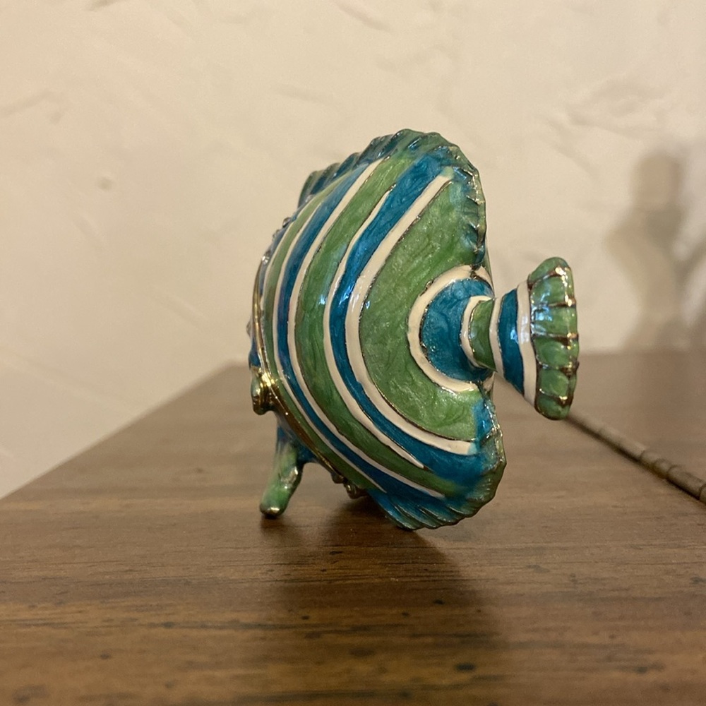 Tropical Fish Trinket Box encrusted with Swarovski crystals NEW W/ Necklace - Picture 6 of 13